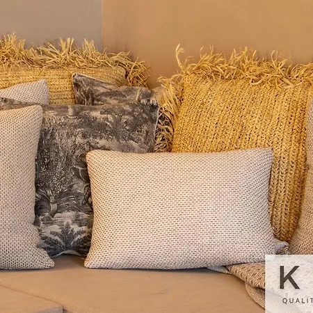 Noci! Villa Dilináta